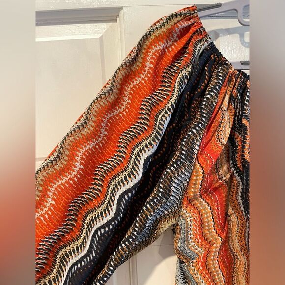Fashion Fuse Boho Keyhole Flowy Long Sleeve Blouse Orange‎ Navy Size 1X - Picture 4 of 8